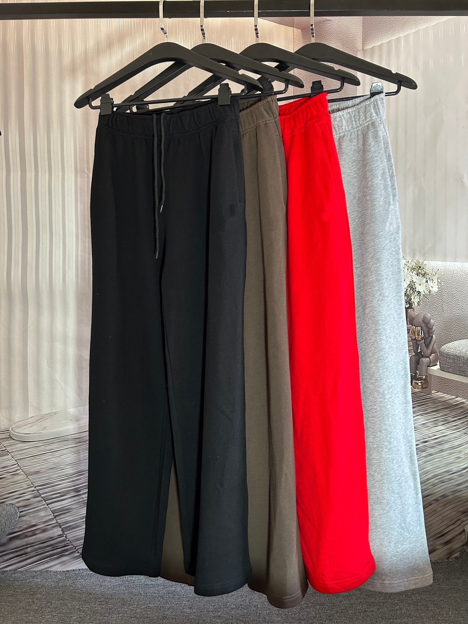 1537# A Women Sport Set