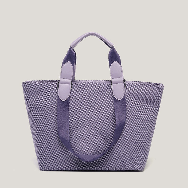1731# A Women Hand Bag