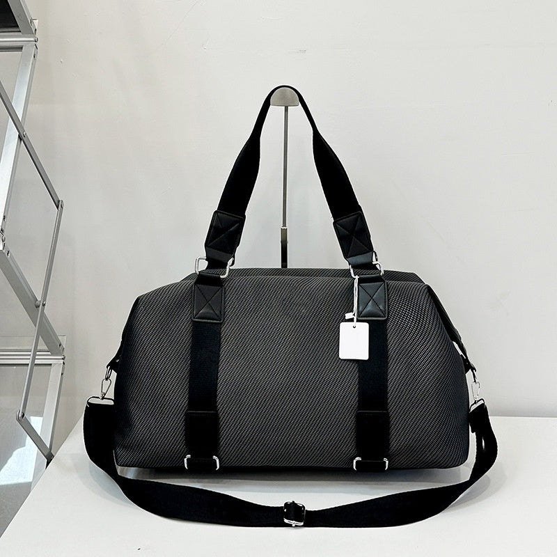 1673# A Unisex Travel Bag
