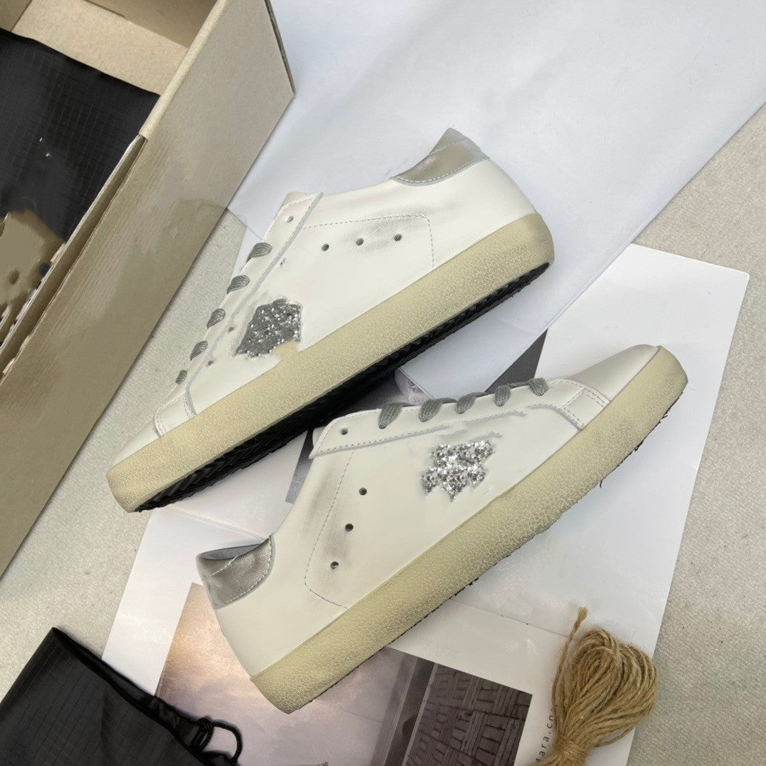 3220#  sneakers