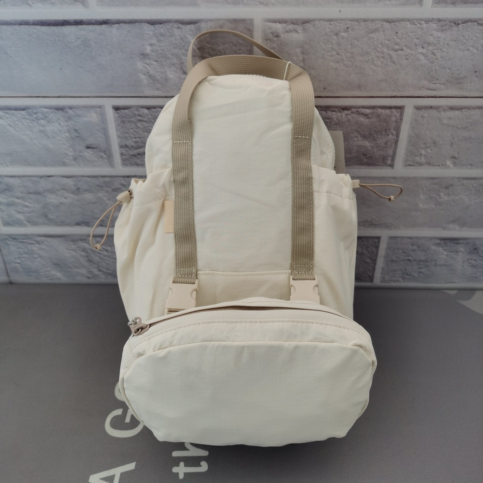 L5156# Unisex Bag