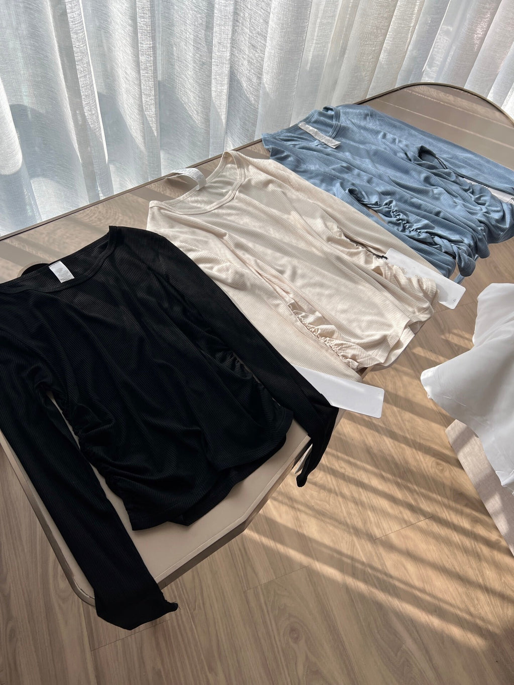 1424# A Women Yoga Long Sleeve Shirts