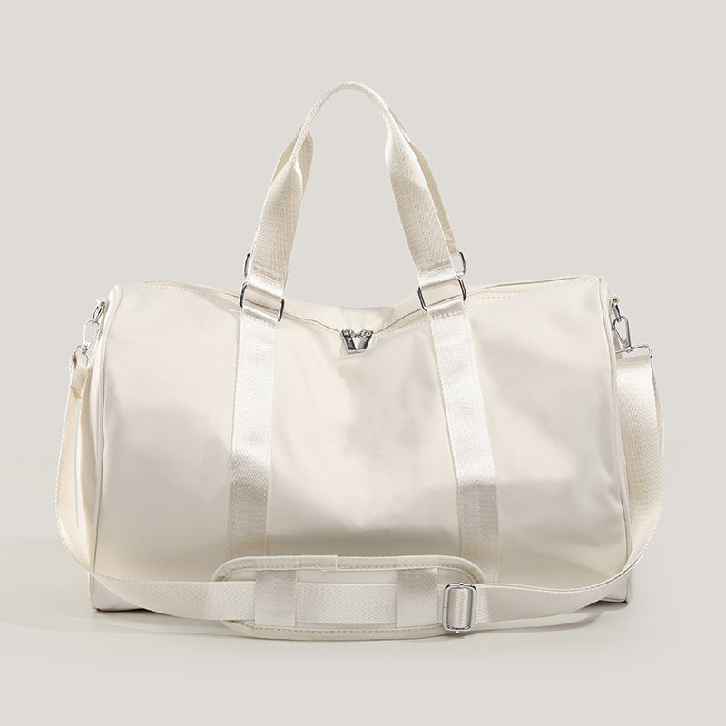 1720# A Unisex Travel Bag