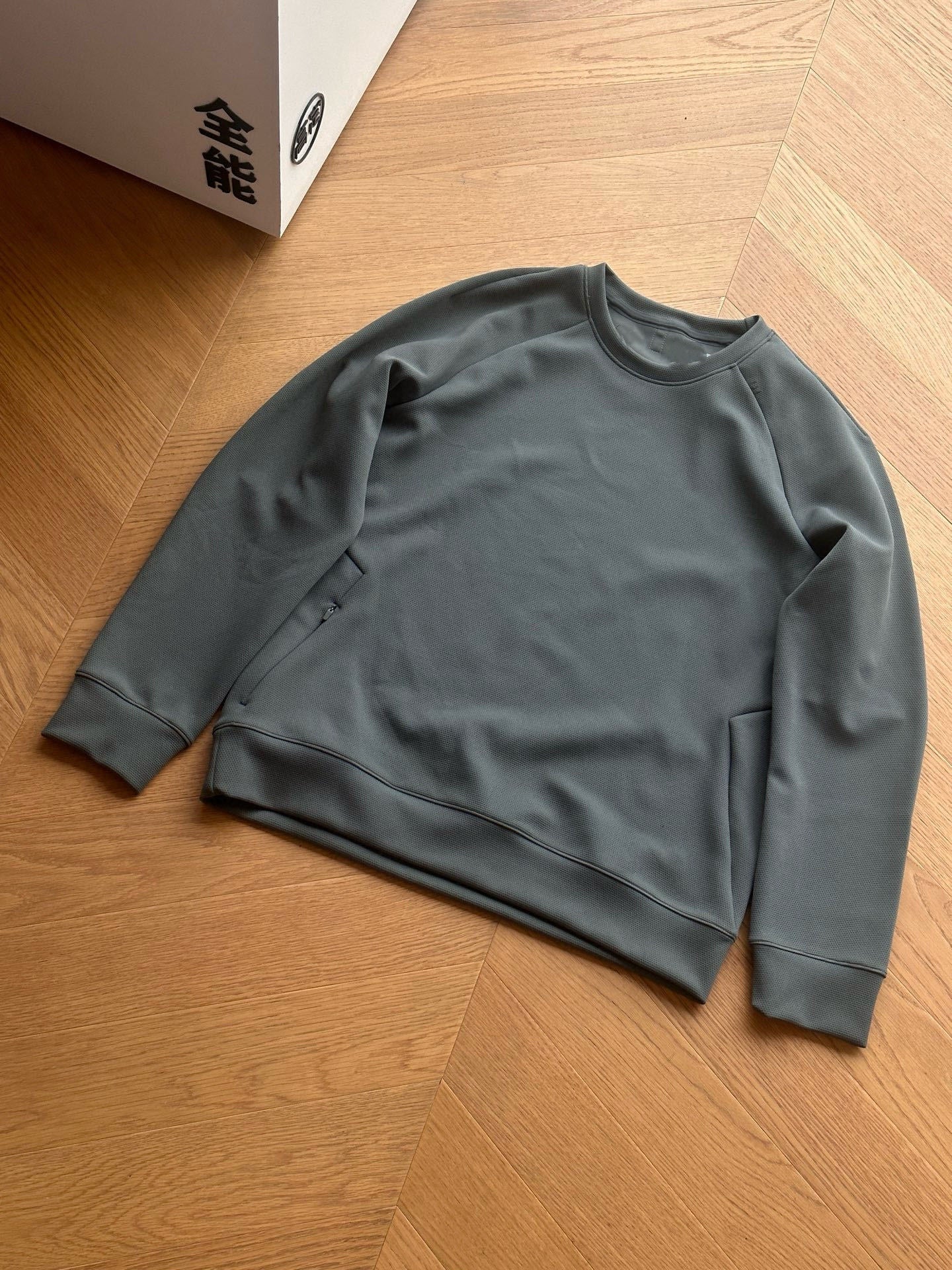 L5098# GX Men Round eck Sweater