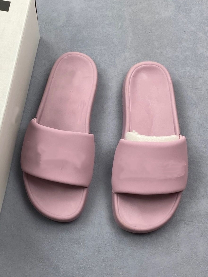 L4904# PU Slipper