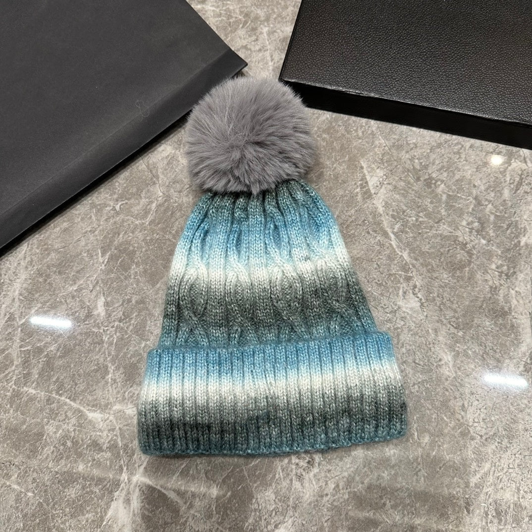 E3580#Pretty Knitted Hat