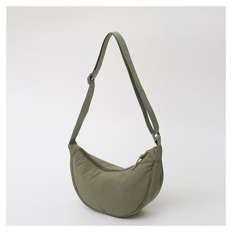 2213# A Large Capactiy Tote Bag
