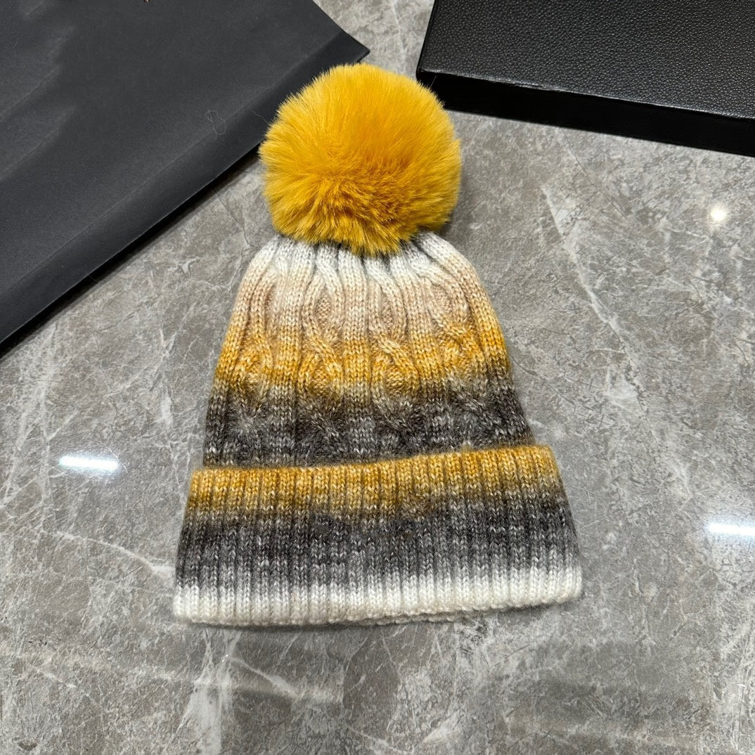 E3580#Pretty Knitted Hat