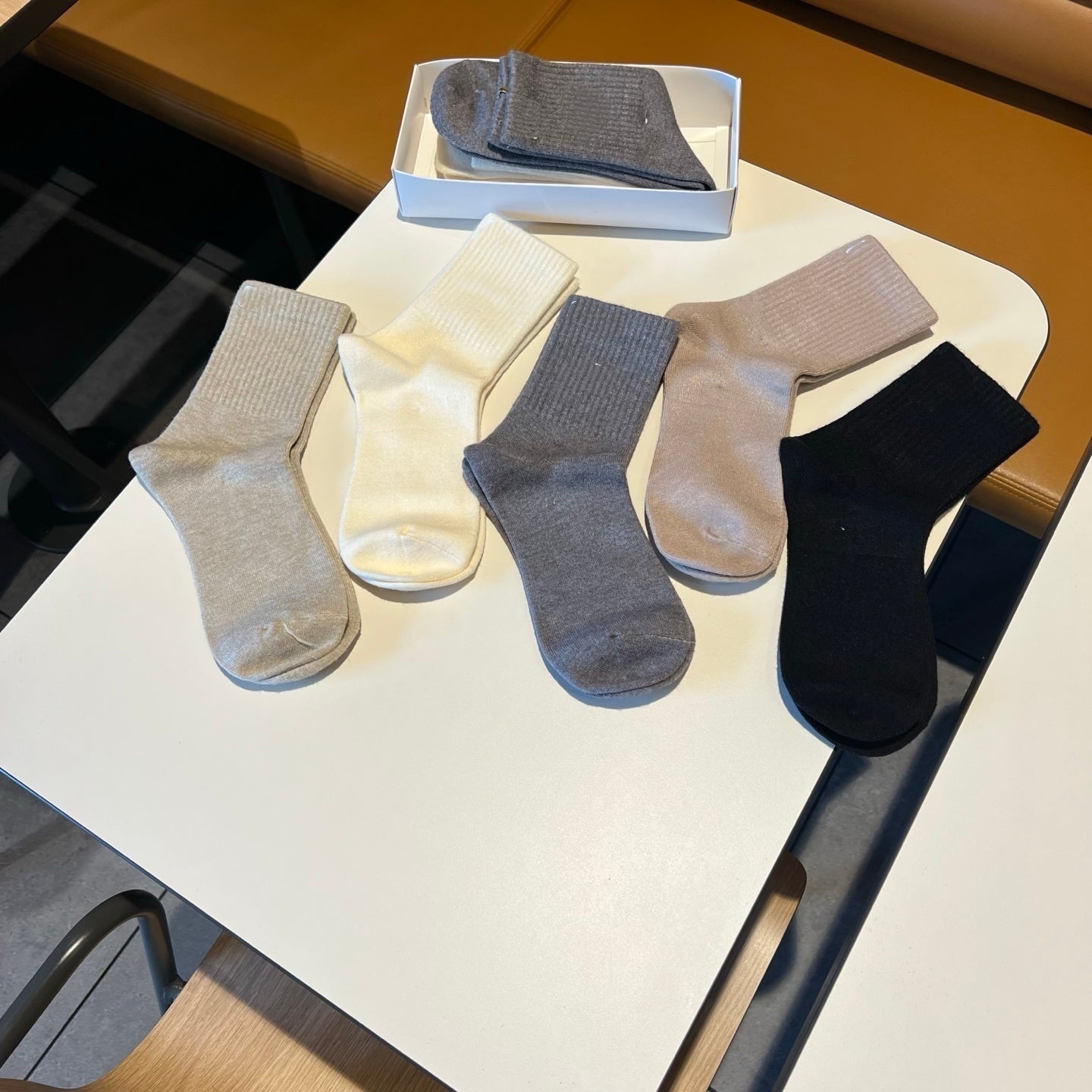1918# XY A Unisex Socks 5Pairs/lot