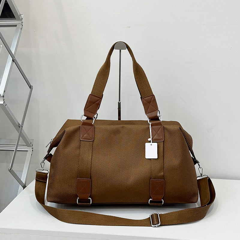 1673# A Unisex Travel Bag