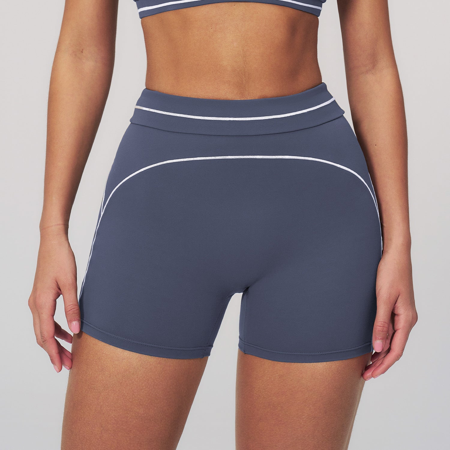 2052# A Women Yoga Bra Or Shorts