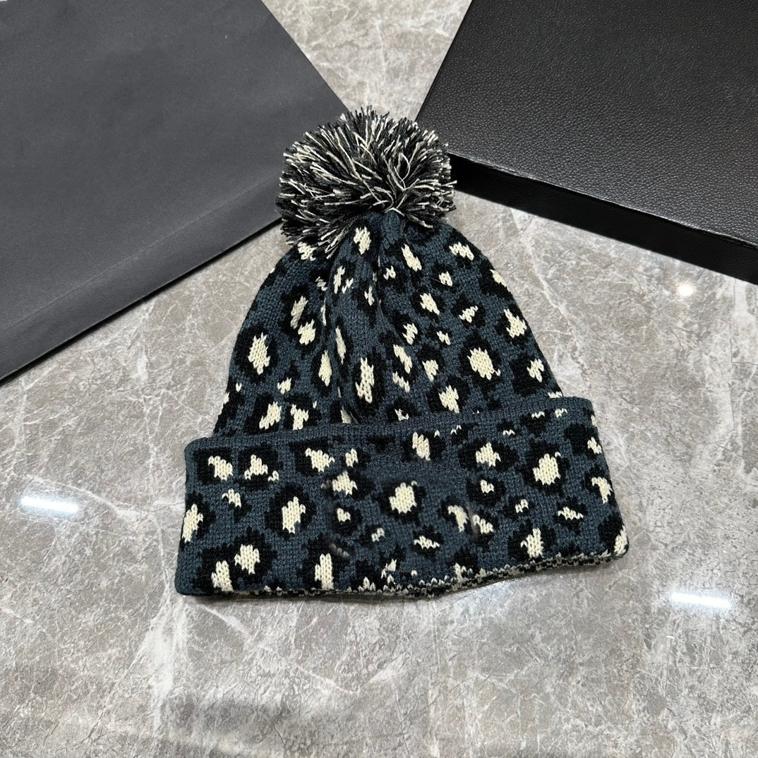 E3582#  Leopard Print Knitted Hat