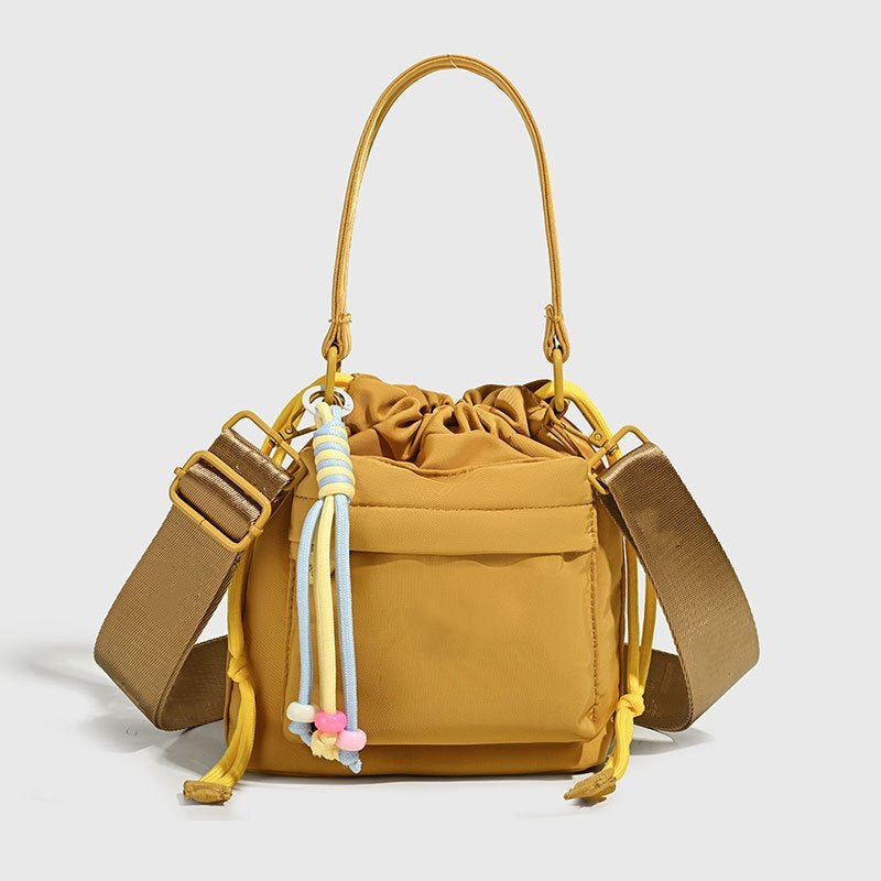 2066# A Unisex Bucket Bag