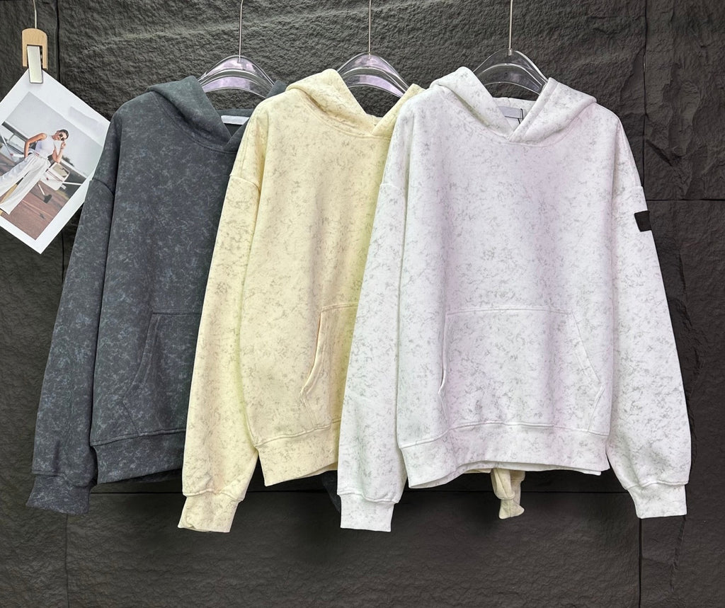 1522# A Unisex Hoodies