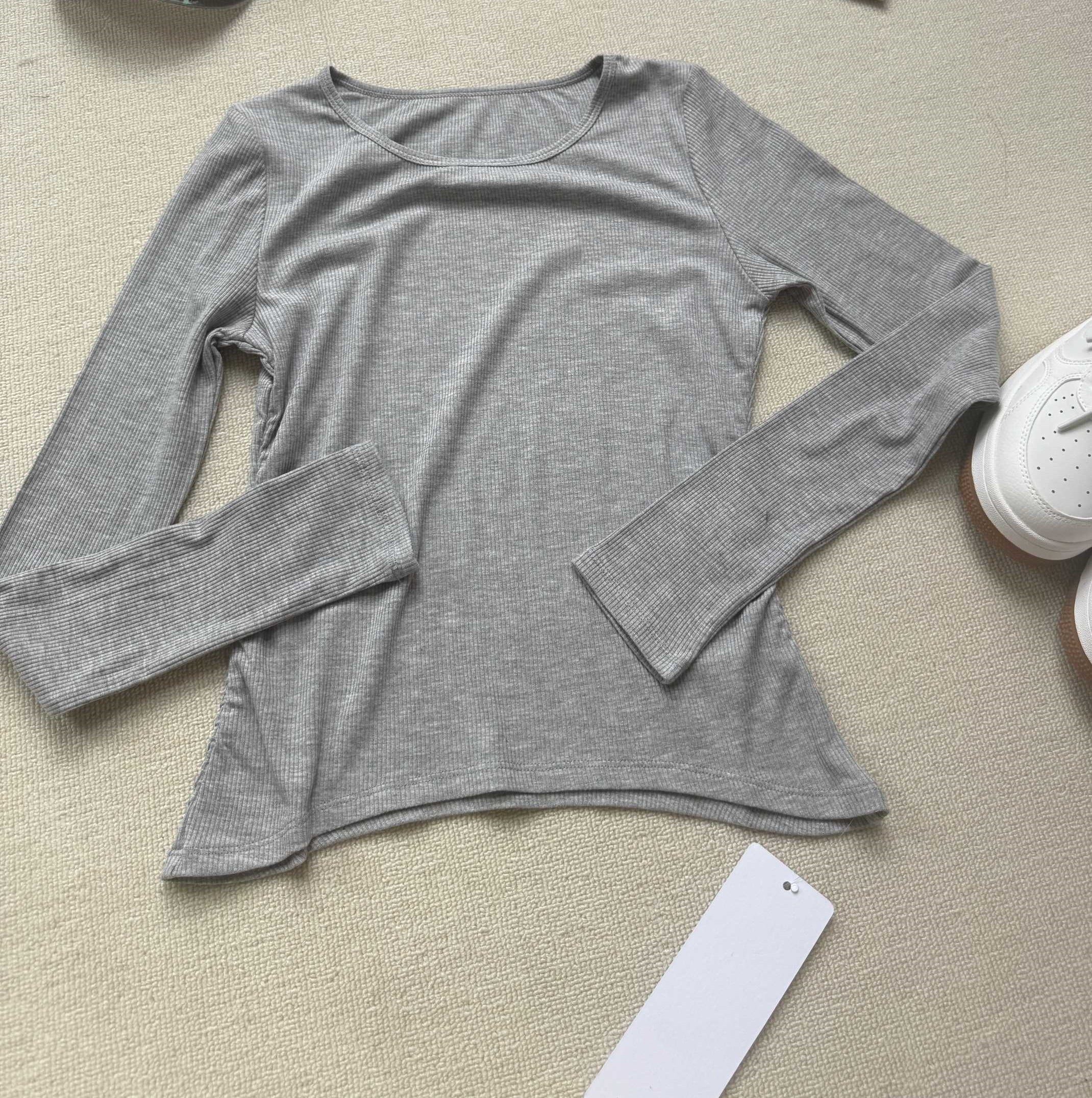 882# A Women Long Sleeve Shirts