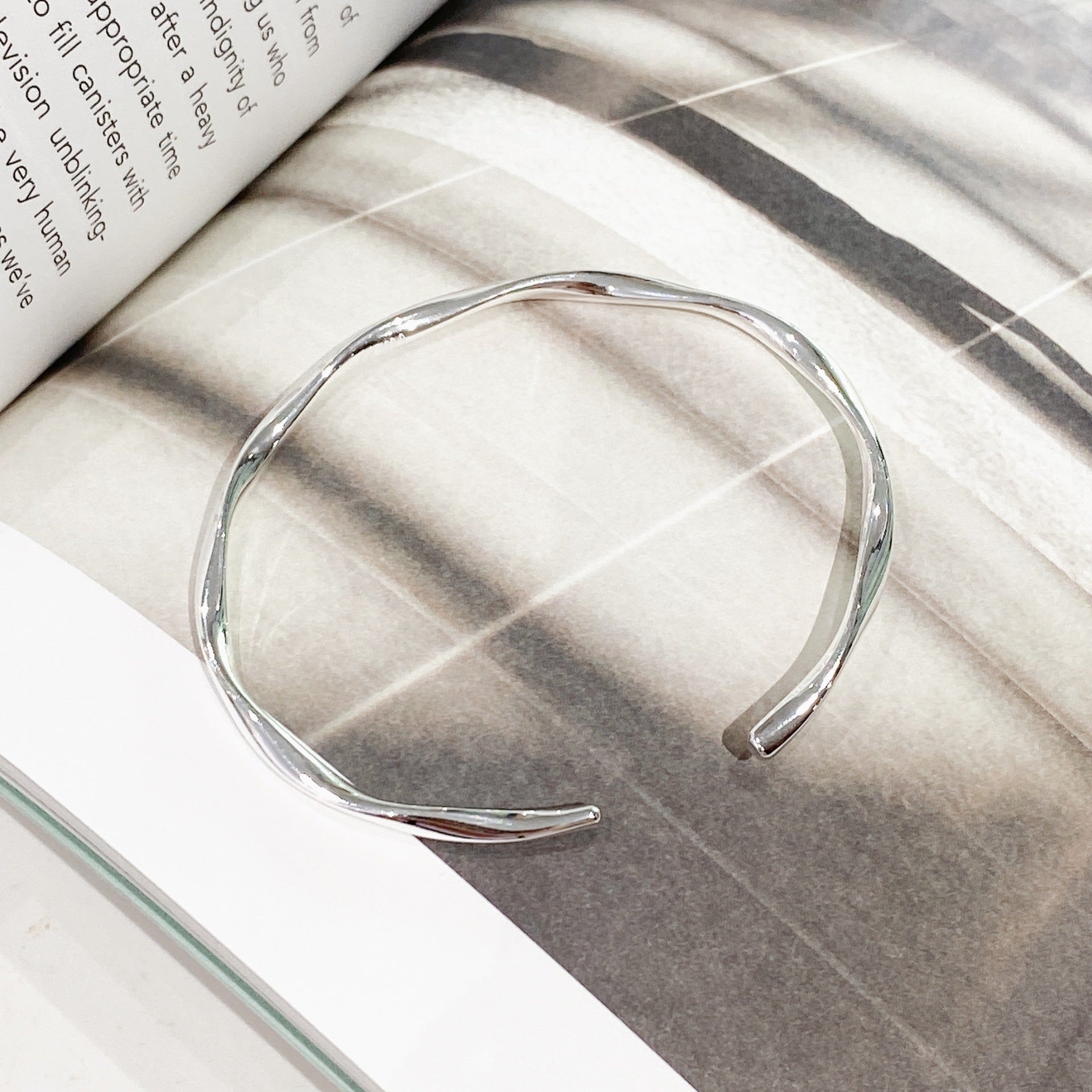 E2152#5mm Bracelets