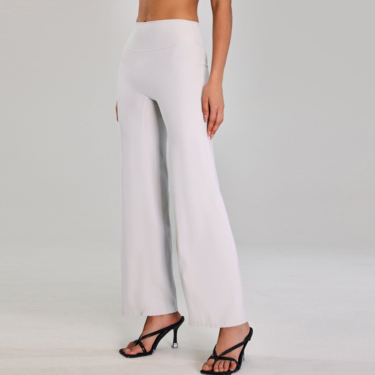 1943# A Women Pants