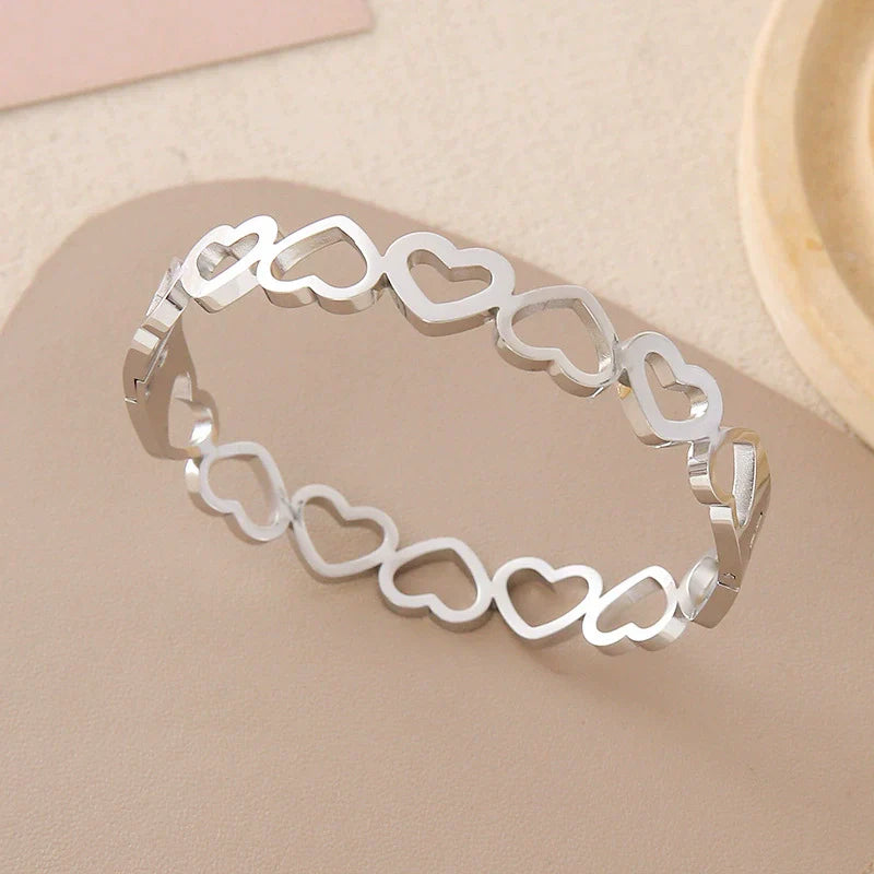 E5204#  6.2mm Bracelets