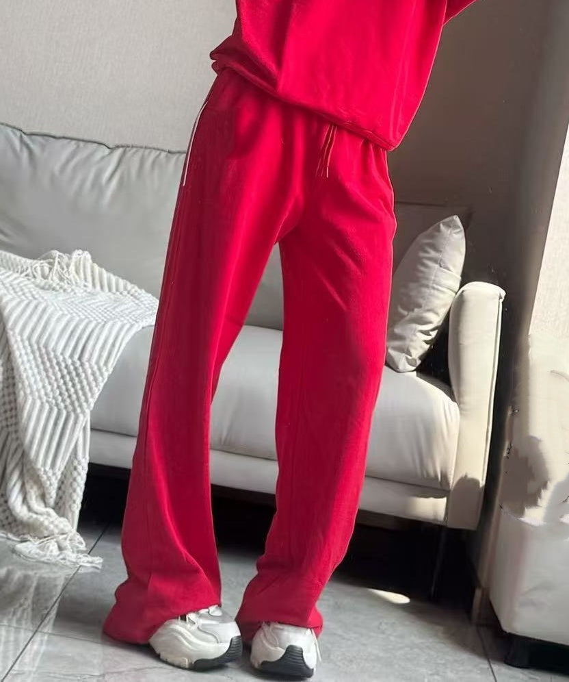 1537# A Women Sport Set