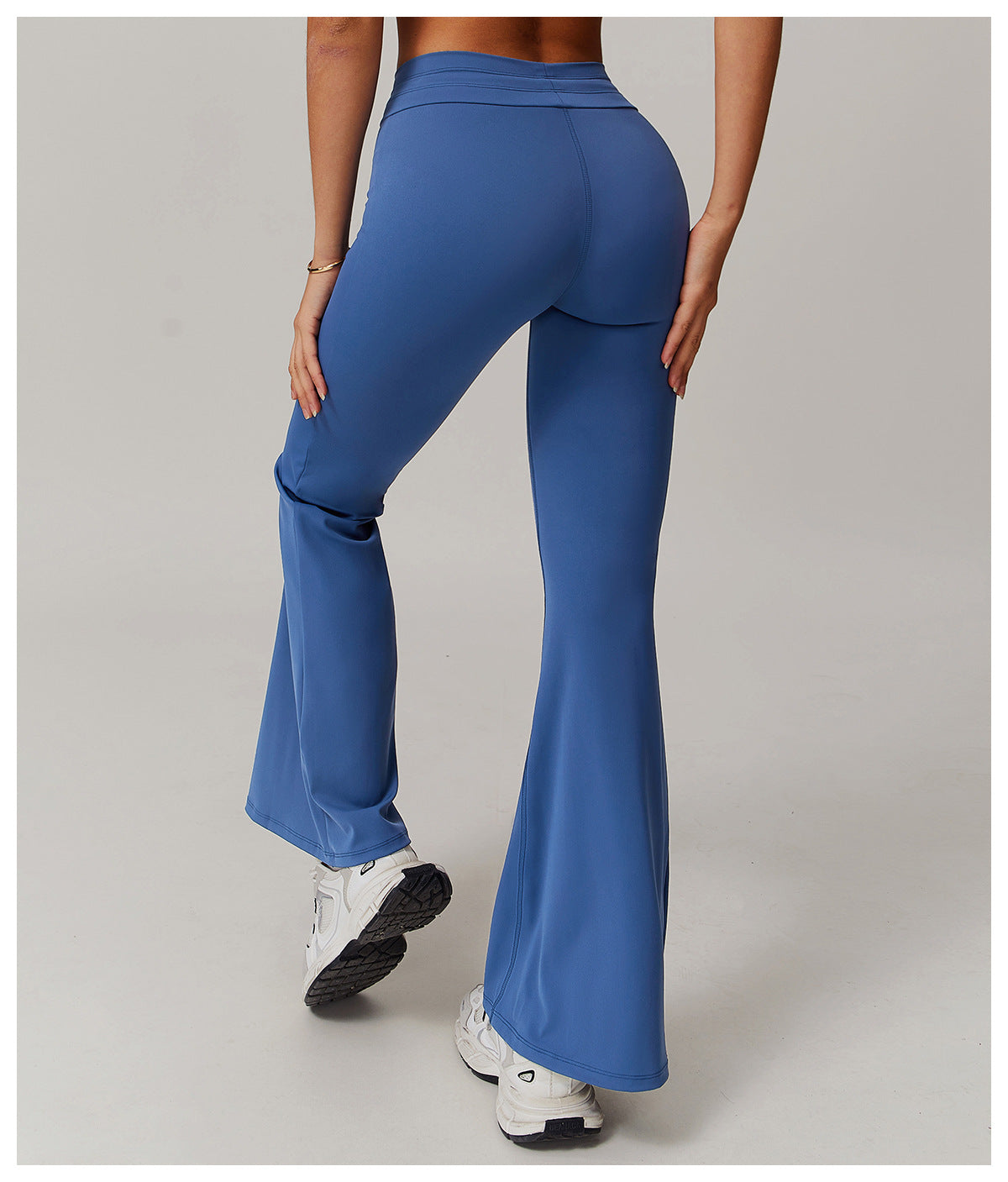 724# A Women Bell Botton Pants