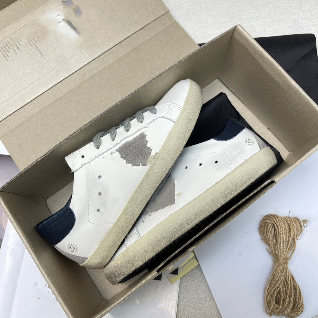 3220#  sneakers