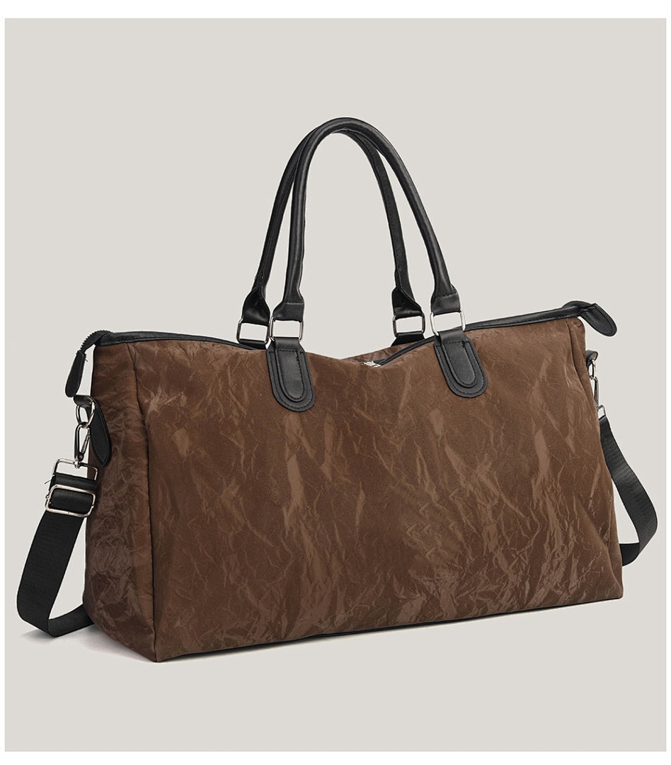 2046# A Women Travel Bag