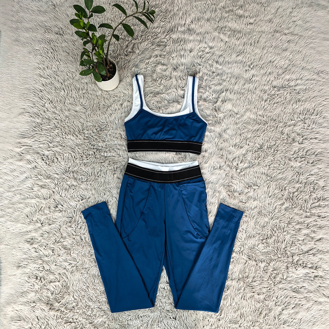 2368# A Women Bra Pants Set