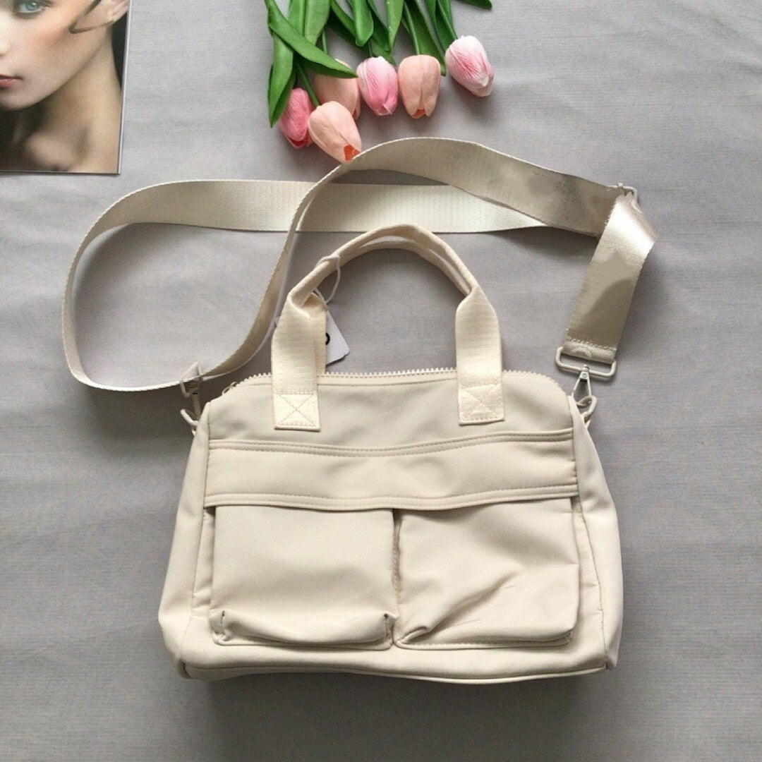 1978# A Women Shoulder Bag
