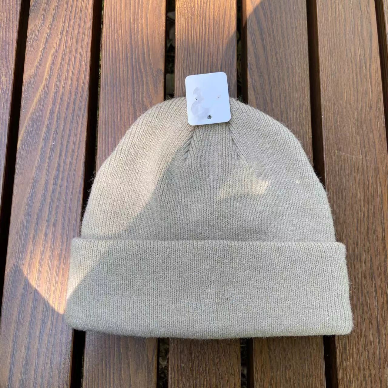 1543# A Unisex Knitted Hat