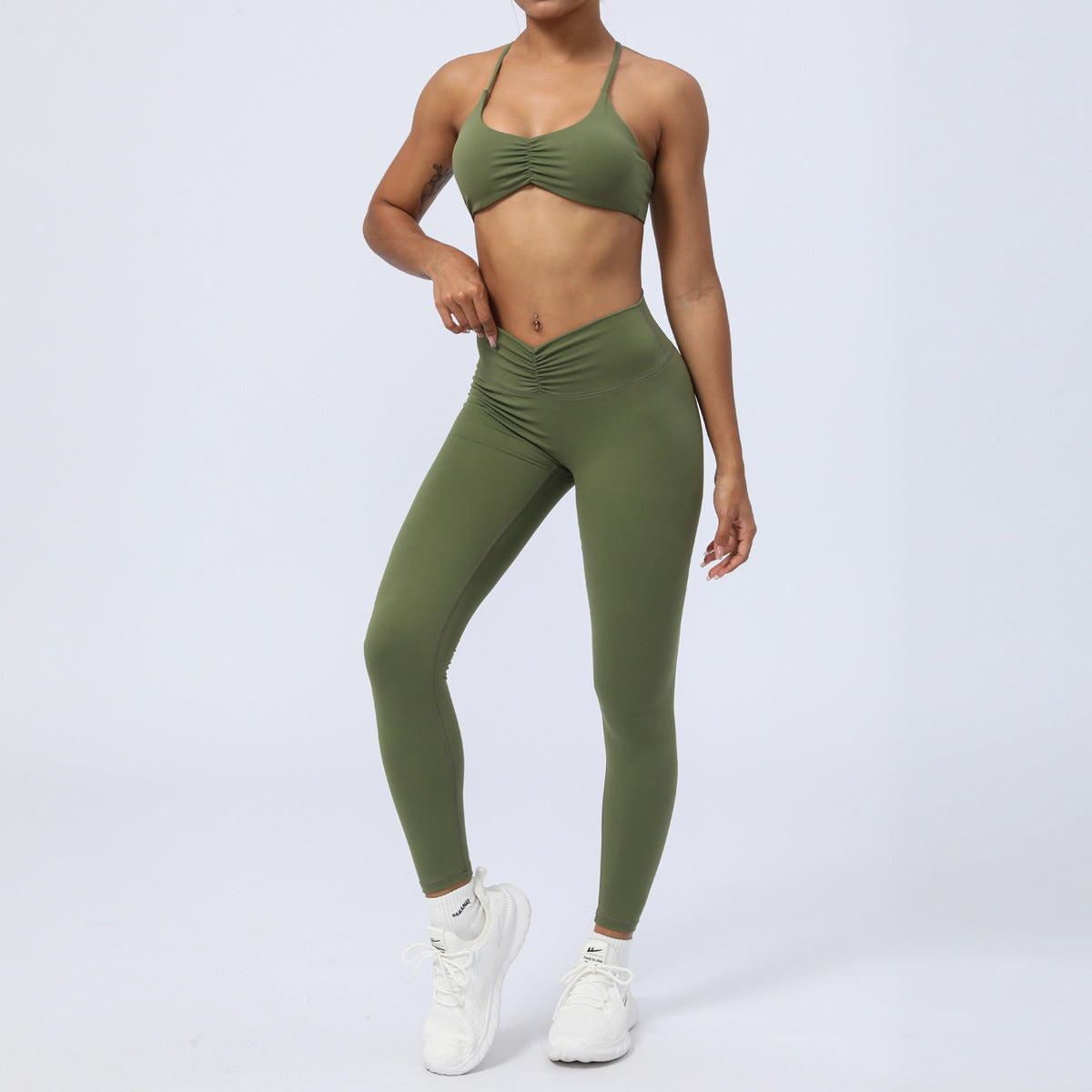 890# A Women Yoga Bra Or Pants