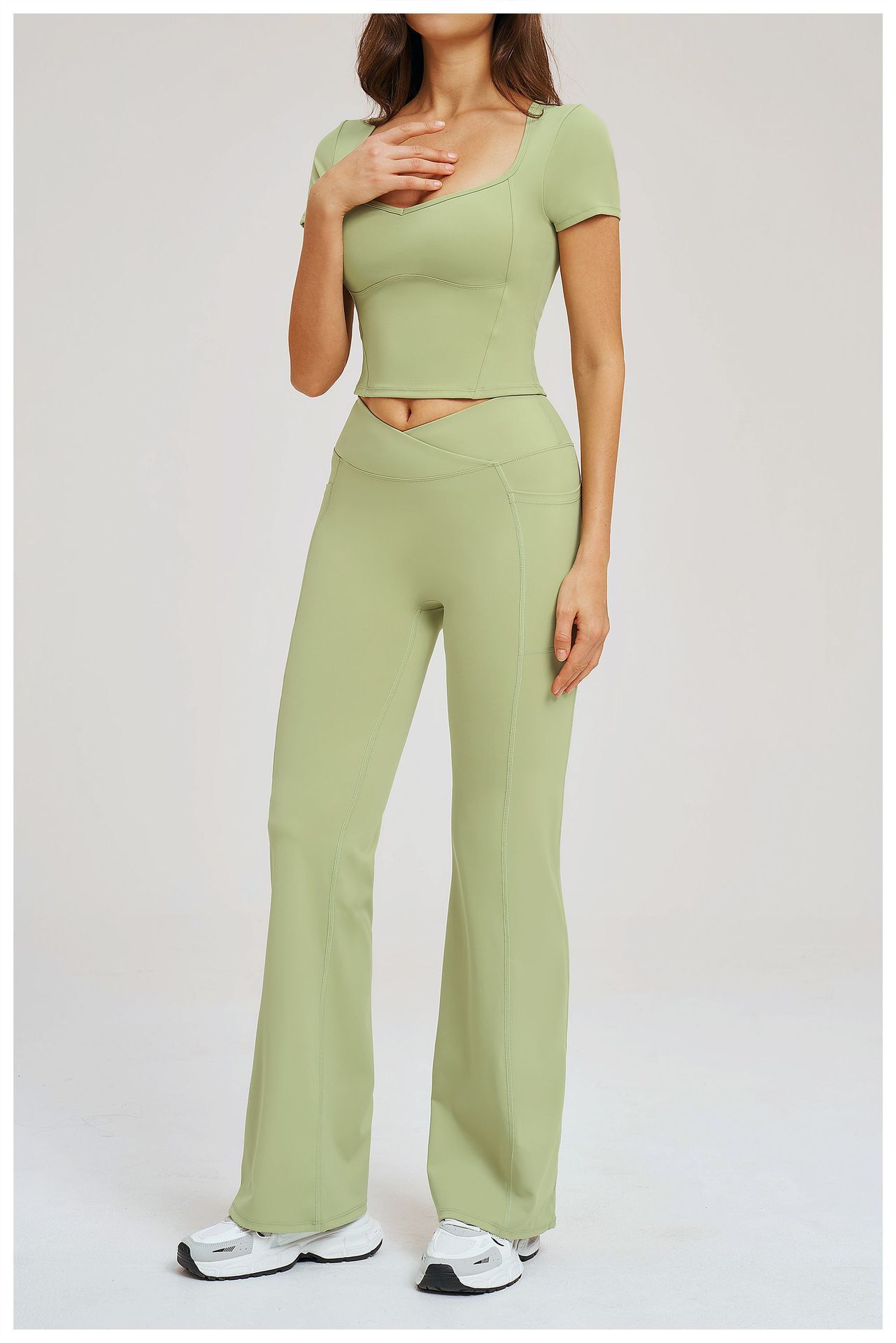 1806# A Women Shirts or Pants