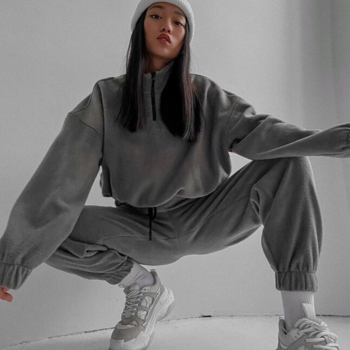 1695# A 3D Silver Women Sport Set